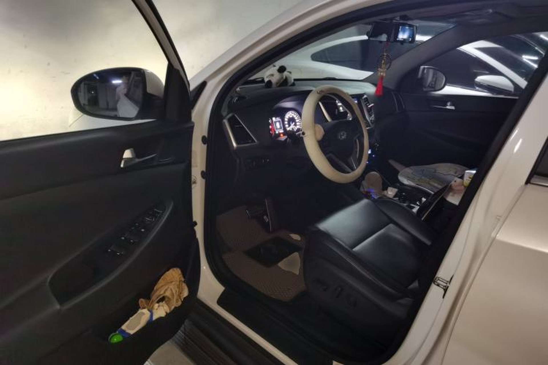 Used Hyundai Tucson 2015 1.6T Dual-Clutch All-Wheel-Drive Premium Model Driver Seat