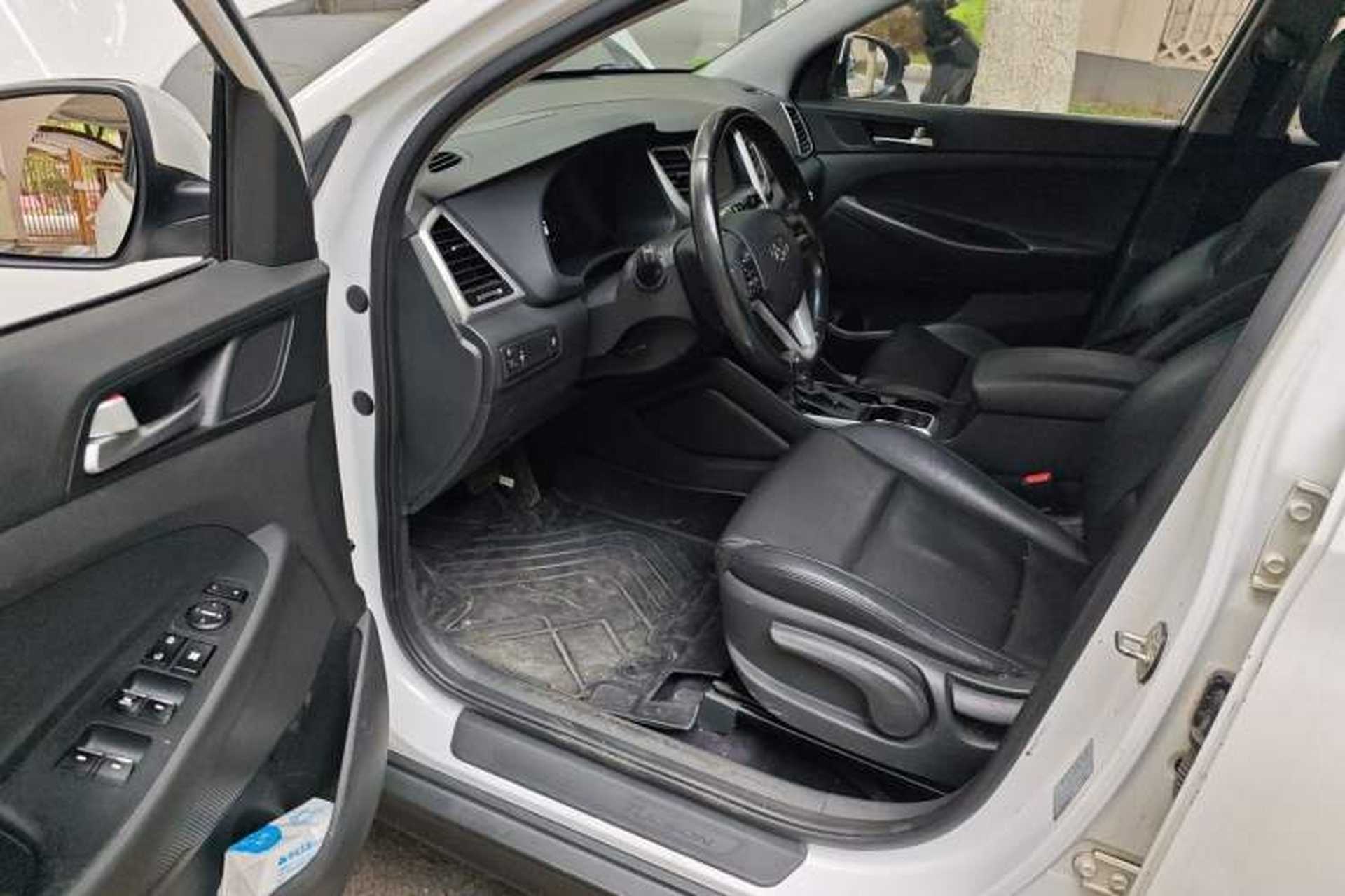Used Hyundai Tucson 2015 1.6T Dual-Clutch Two-Wheel-Drive Smart Model Driver Seat