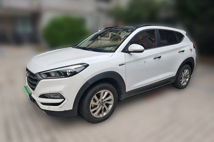 Used Hyundai Tucson 2015 1.6T Dual-Clutch Two-Wheel-Drive Smart Model Guazi used car, China used car export, Used car for sale, Used  cars, Cheapest cars for sale