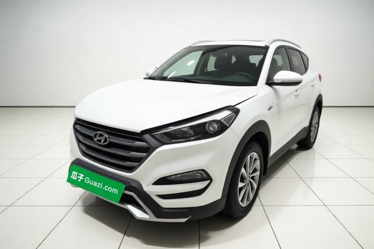 Ojetý Hyundai Tucson 2015 1.6T Dual-Clutch Two-Wheel-Drive Smart Model Guazi used car, China used car export, Used car for sale, Used  cars, Cheapest cars for sale