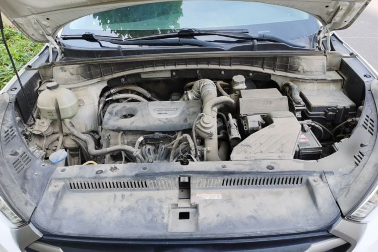 Used Hyundai Tucson 2015 1.6T Dual-Clutch Two-Wheel-Drive Smart Model Engine Bay