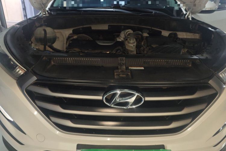 Used Hyundai Tucson 2015 1.6T Dual-Clutch Two-Wheel-Drive Smart Model Engine Bay