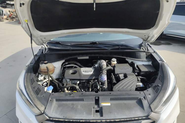 Used Hyundai Tucson 2015 1.6T Dual-Clutch Two-Wheel-Drive Smart Model Engine Bay