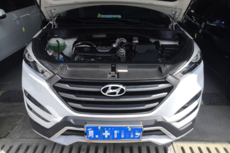 Used Hyundai Tucson 2015 1.6T Dual-Clutch Two-Wheel-Drive Smart Model Engine Bay