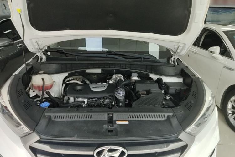 Used Hyundai Tucson 2015 1.6T Dual-Clutch Two-Wheel-Drive Smart Model Engine Bay