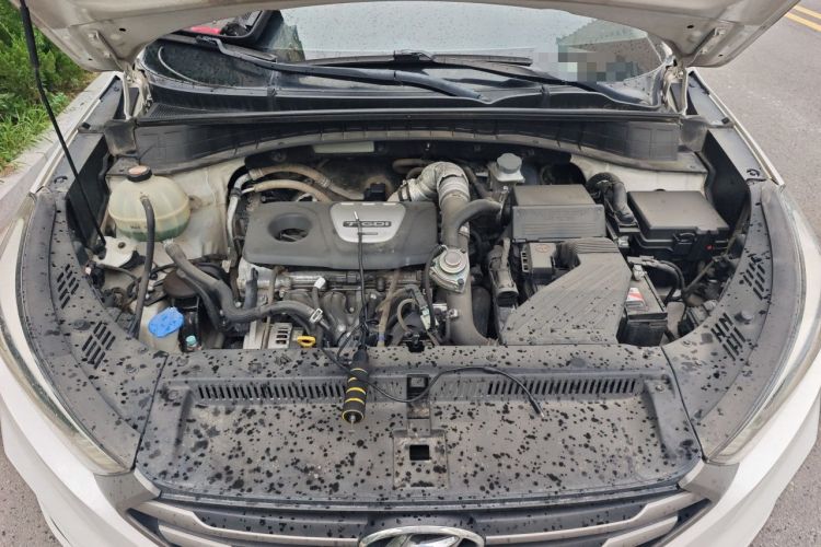 Used Hyundai Tucson 2015 1.6T Dual-Clutch Two-Wheel-Drive Smart Model Engine Bay