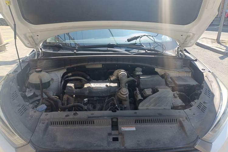 Used Hyundai Tucson 2015 1.6T Dual-Clutch Two-Wheel-Drive Smart Model Engine Bay