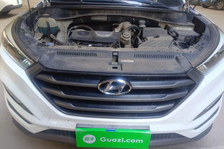 Used Hyundai Tucson 2015 1.6T Dual-Clutch Two-Wheel-Drive Smart Model Engine Bay