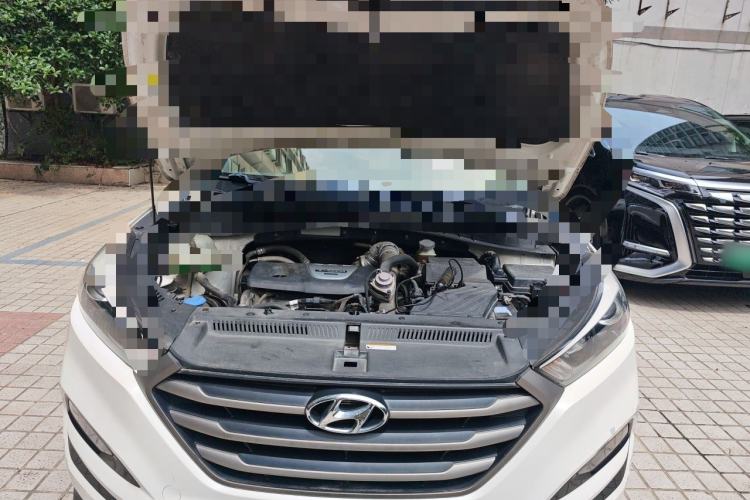 Used Hyundai Tucson 2015 1.6T Dual-Clutch Two-Wheel-Drive Smart Model Engine Bay