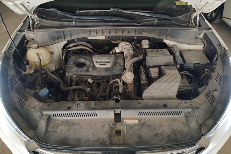 Used Hyundai Tucson 2015 1.6T Dual-Clutch Two-Wheel-Drive Smart Model Engine Bay