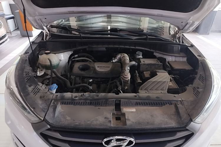 Used Hyundai Tucson 2015 1.6T Dual-Clutch Two-Wheel-Drive Smart Model Engine Bay