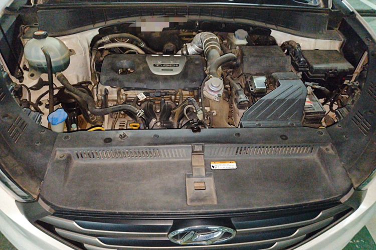 Used Hyundai Tucson 2015 1.6T Dual-Clutch Two-Wheel-Drive Smart Model Engine Bay