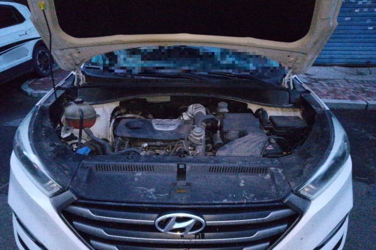 Used Hyundai Tucson 2015 1.6T Dual-Clutch Two-Wheel-Drive Smart Model Engine Bay