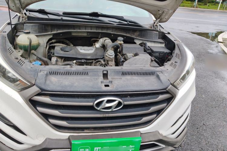 Used Hyundai Tucson 2015 1.6T Dual-Clutch Two-Wheel-Drive Smart Model Engine Bay