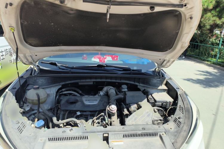 Used Hyundai Tucson 2015 1.6T Dual-Clutch Two-Wheel-Drive Smart Model Engine Bay