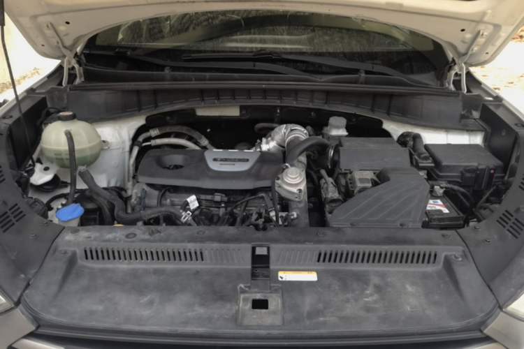 Used Hyundai Tucson 2015 1.6T Dual-Clutch Two-Wheel-Drive Smart Model Engine Bay