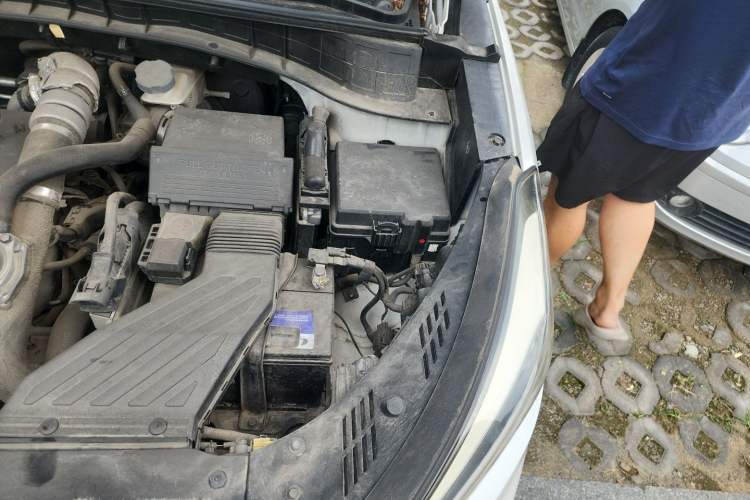 Used Hyundai Tucson 2015 1.6T Dual-Clutch Two-Wheel-Drive Smart Model Engine Bay Left