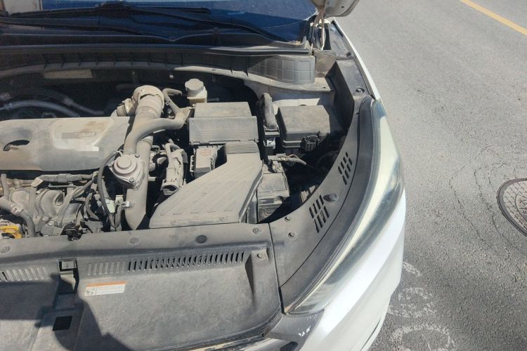 Used Hyundai Tucson 2015 1.6T Dual-Clutch Two-Wheel-Drive Smart Model Engine Bay Left