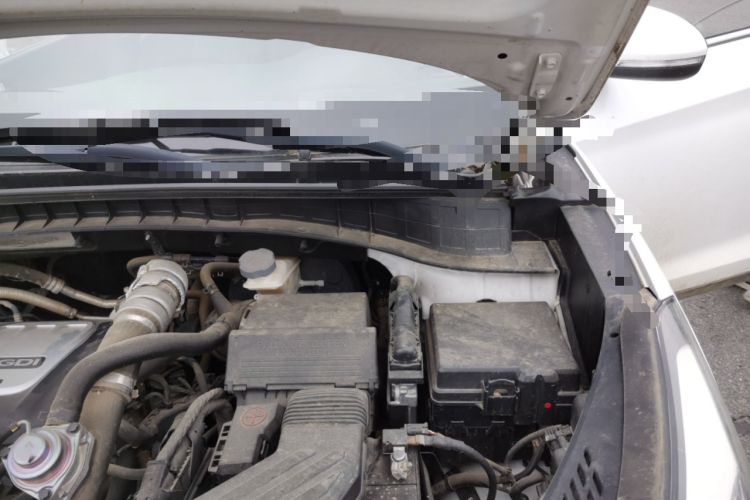 Used Hyundai Tucson 2015 1.6T Dual-Clutch Two-Wheel-Drive Smart Model Engine Bay Left