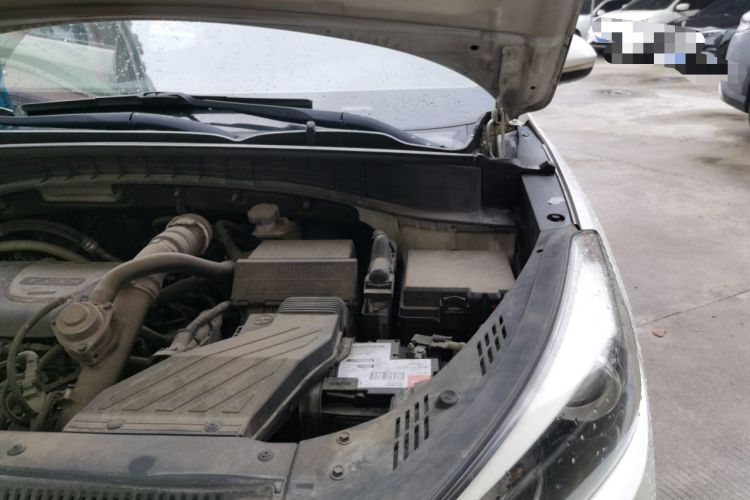 Used Hyundai Tucson 2015 1.6T Dual-Clutch Two-Wheel-Drive Smart Model Engine Bay Left