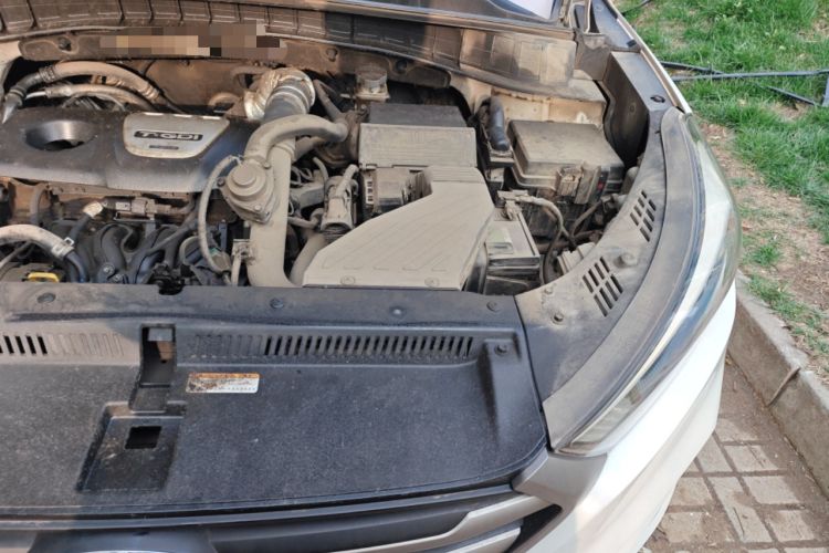 Used Hyundai Tucson 2015 1.6T Dual-Clutch Two-Wheel-Drive Smart Model Engine Bay Left