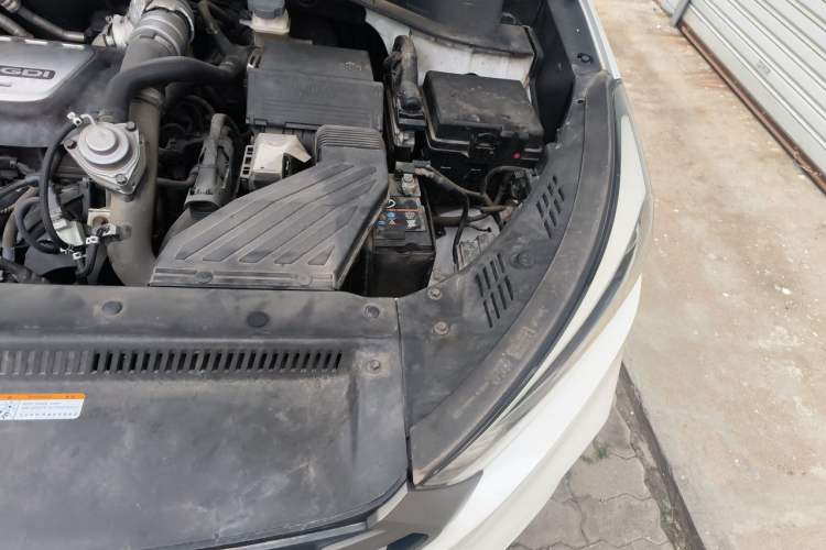 Used Hyundai Tucson 2015 1.6T Dual-Clutch Two-Wheel-Drive Smart Model Engine Bay Left