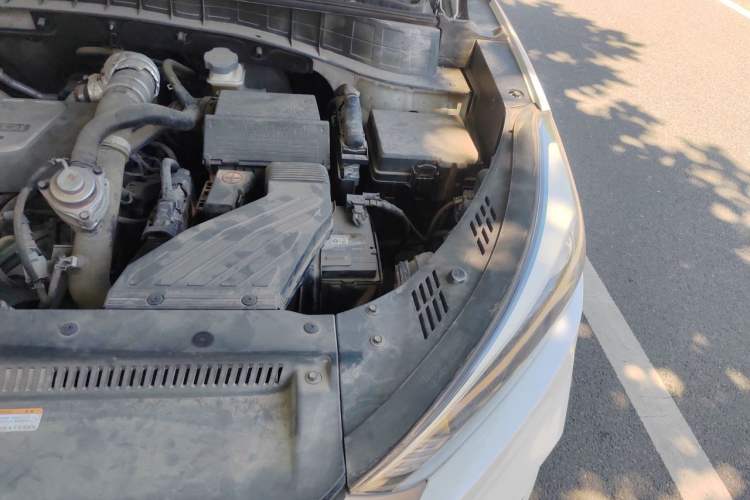Used Hyundai Tucson 2015 1.6T Dual-Clutch Two-Wheel-Drive Smart Model Engine Bay Left