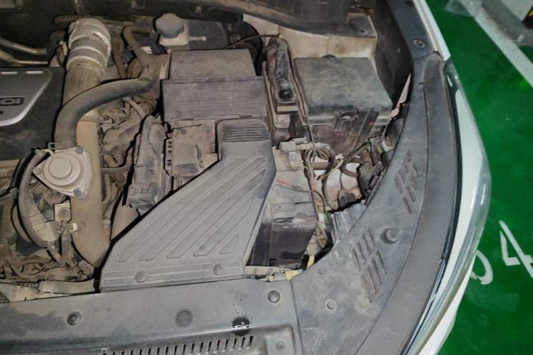 Used Hyundai Tucson 2015 1.6T Dual-Clutch Two-Wheel-Drive Smart Model Engine Bay Left