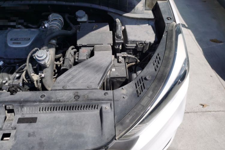 Used Hyundai Tucson 2015 1.6T Dual-Clutch Two-Wheel-Drive Smart Model Engine Bay Left