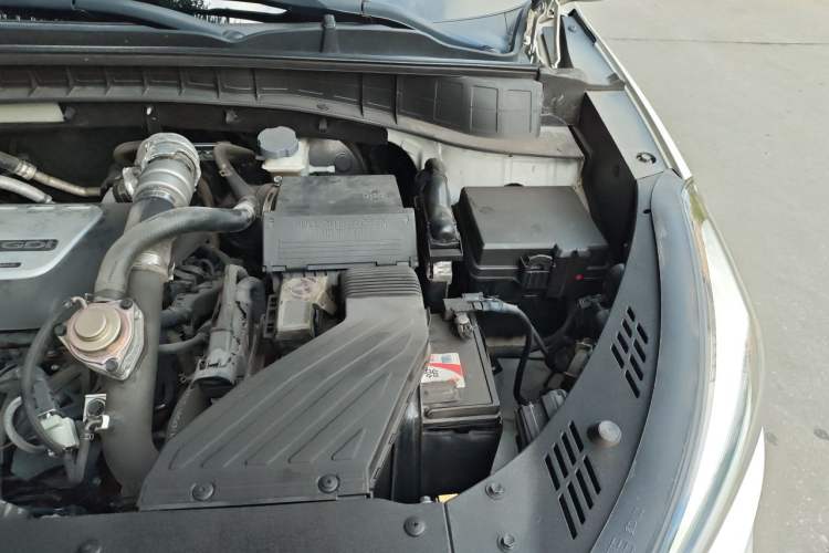 Used Hyundai Tucson 2015 1.6T Dual-Clutch Two-Wheel-Drive Smart Model Engine Bay Left