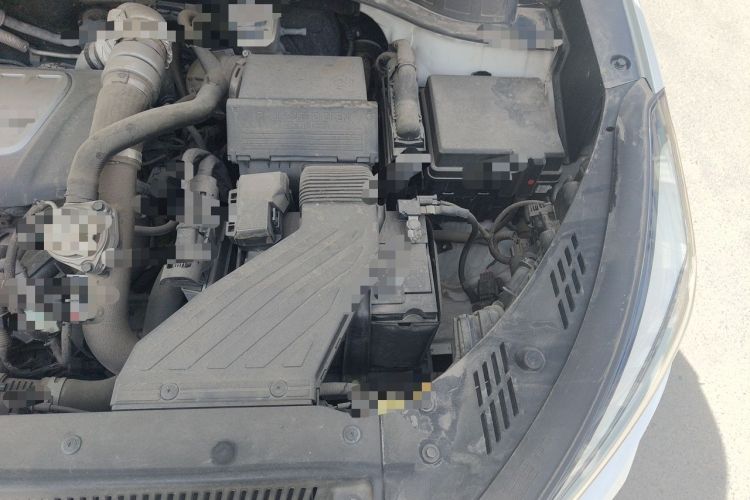 Used Hyundai Tucson 2015 1.6T Dual-Clutch Two-Wheel-Drive Smart Model Engine Bay Left