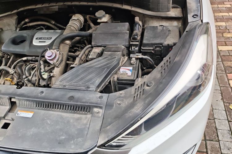 Used Hyundai Tucson 2015 1.6T Dual-Clutch Two-Wheel-Drive Smart Model Engine Bay Left