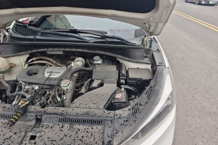 Used Hyundai Tucson 2015 1.6T Dual-Clutch Two-Wheel-Drive Smart Model Engine Bay Left