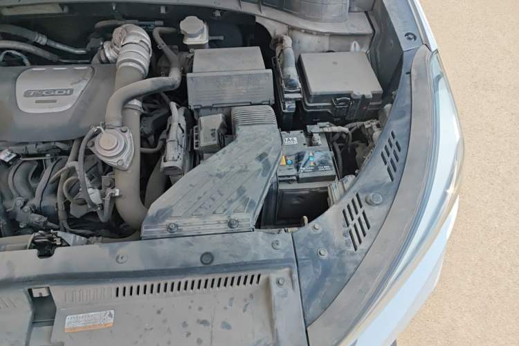 Used Hyundai Tucson 2015 1.6T Dual-Clutch Two-Wheel-Drive Leading Model Engine Bay Left