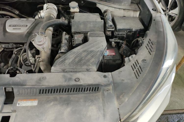 Used Hyundai Tucson 2015 1.6T Dual-Clutch Two-Wheel-Drive Smart Model Engine Bay Left