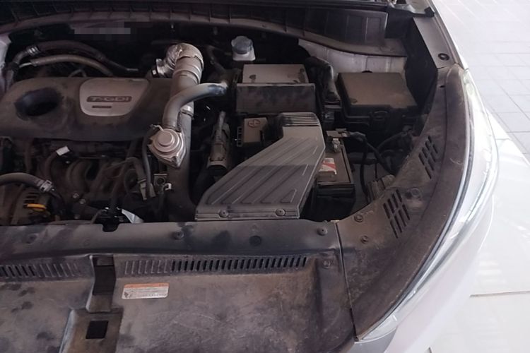 Used Hyundai Tucson 2015 1.6T Dual-Clutch Two-Wheel-Drive Smart Model Engine Bay Left