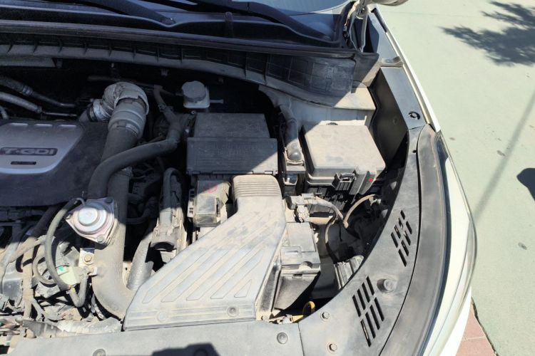 Used Hyundai Tucson 2015 1.6T Dual-Clutch Two-Wheel-Drive Smart Model Engine Bay Left