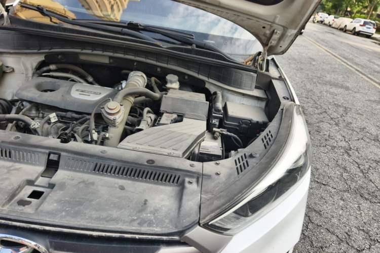 Used Hyundai Tucson 2015 1.6T Dual-Clutch Two-Wheel-Drive Smart Model Engine Bay Left