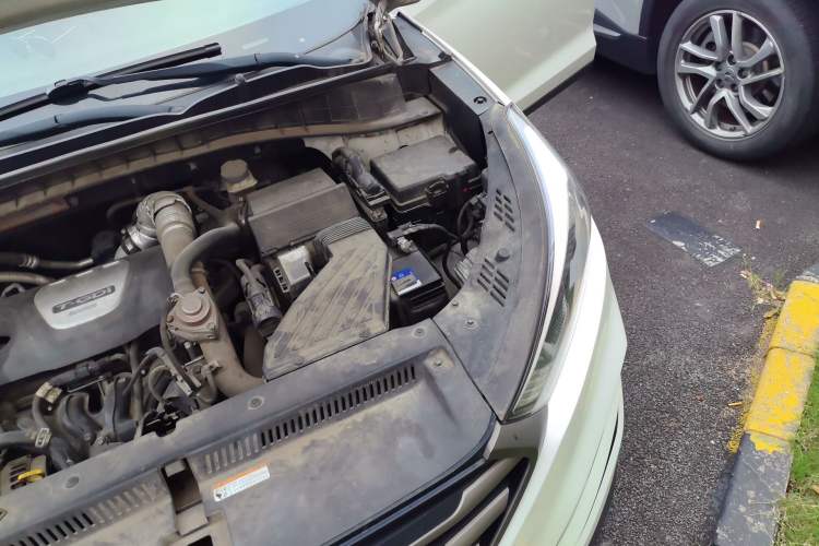 Used Hyundai Tucson 2015 1.6T Dual-Clutch Two-Wheel-Drive Smart Model Engine Bay Left