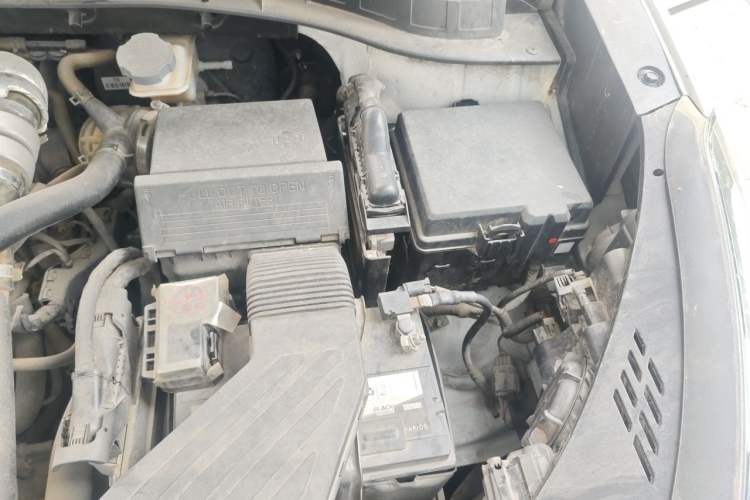 Used Hyundai Tucson 2015 1.6T Dual-Clutch Two-Wheel-Drive Smart Model Engine Bay Left