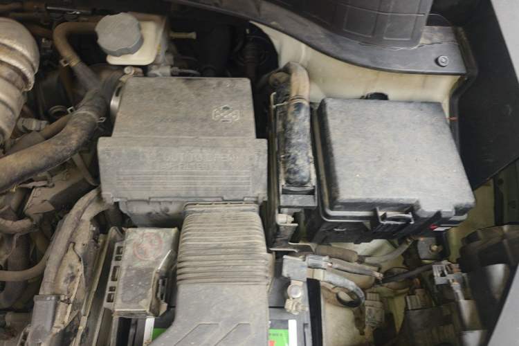 Used Hyundai Tucson 2015 1.6T Dual-Clutch Two-Wheel-Drive Smart Model Engine Bay Left