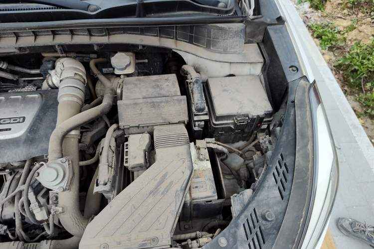 Used Hyundai Tucson 2015 1.6T Dual-Clutch Two-Wheel-Drive Smart Model Engine Bay Left