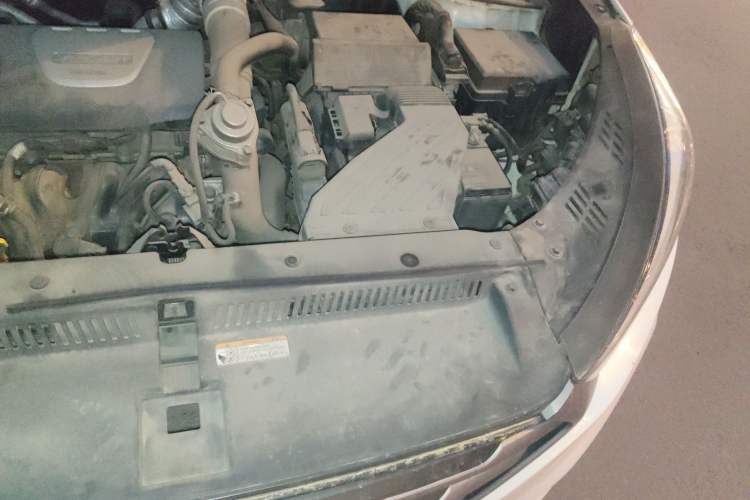 Used Hyundai Tucson 2015 1.6T Dual-Clutch Two-Wheel-Drive Smart Model Engine Bay Left