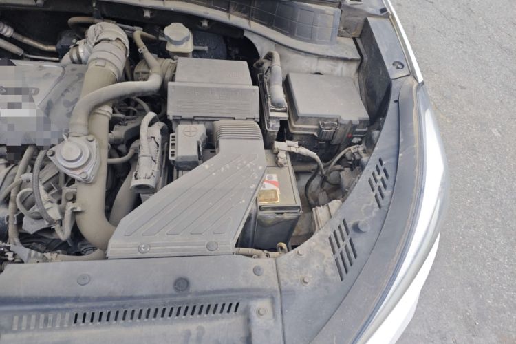 Used Hyundai Tucson 2015 1.6T Dual-Clutch Two-Wheel-Drive Smart Model Engine Bay Left