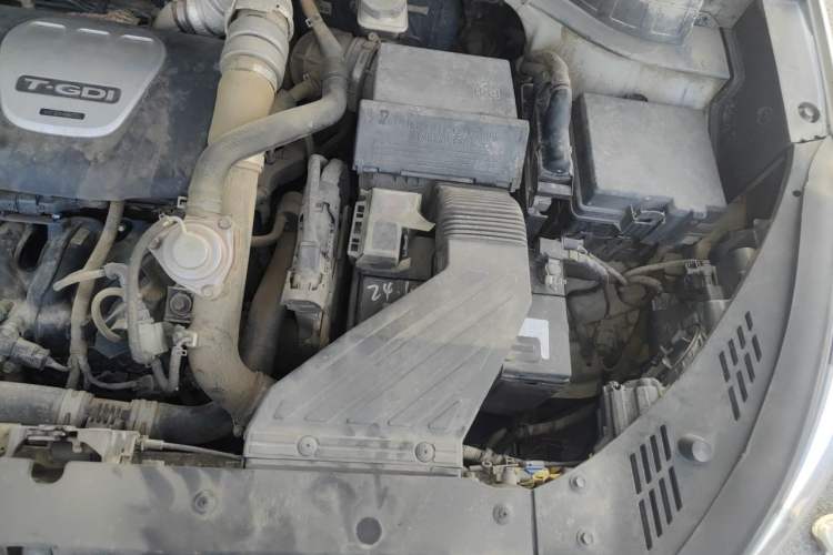 Used Hyundai Tucson 2015 1.6T Dual-Clutch Two-Wheel-Drive Smart Model Engine Bay Left