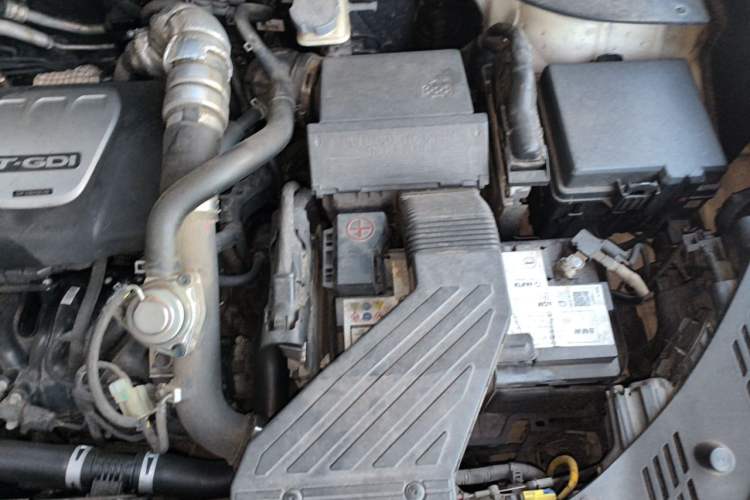 Used Hyundai Tucson 2015 1.6T Dual-Clutch Two-Wheel-Drive Leading Model Engine Bay Left