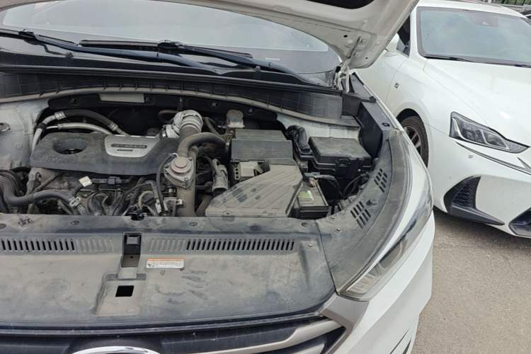 Used Hyundai Tucson 2015 1.6T Dual-Clutch Two-Wheel-Drive Smart Model Engine Bay Left