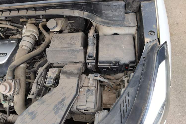 Used Hyundai Tucson 2015 1.6T Dual-Clutch Two-Wheel-Drive Smart Model Engine Bay Left