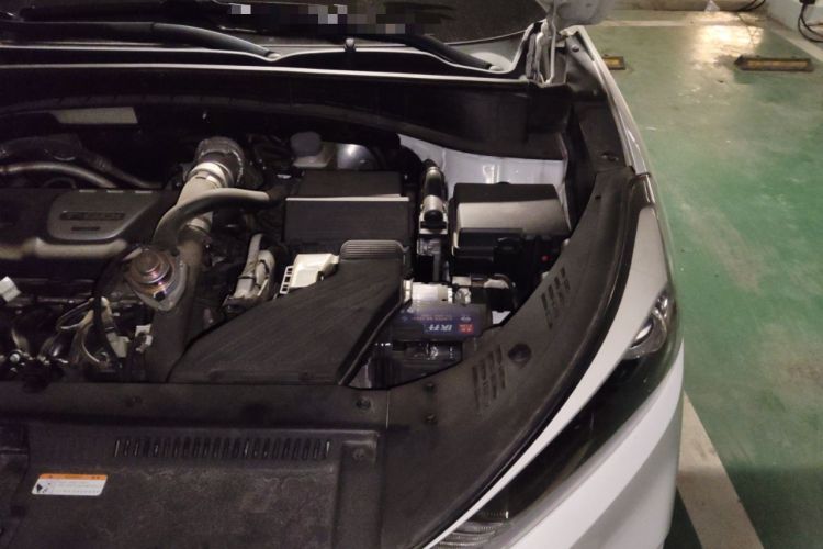 Used Hyundai Tucson 2015 1.6T Dual-Clutch Two-Wheel-Drive Leading Model Engine Bay Left