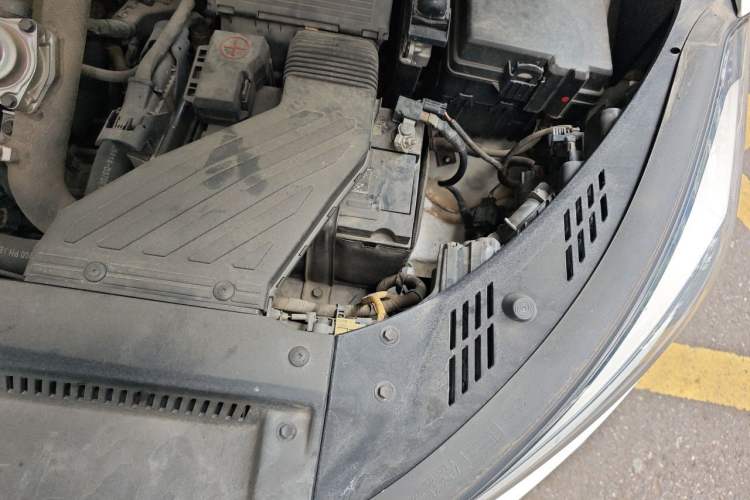 Used Hyundai Tucson 2015 1.6T Dual-Clutch Two-Wheel-Drive Smart Model Engine Bay Left